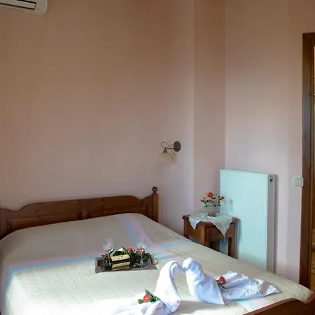 Anna Maria * Áyios Dhimítrios